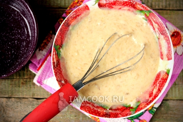 Всыпать муку и размешать