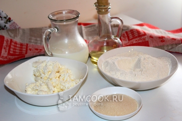 Ингредиенты для заливного пирога со смородиной