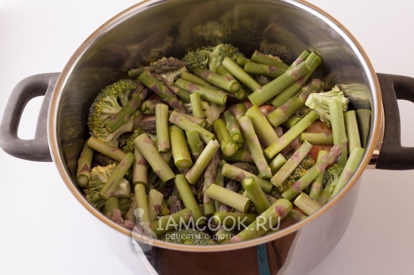 Добавить спаржу