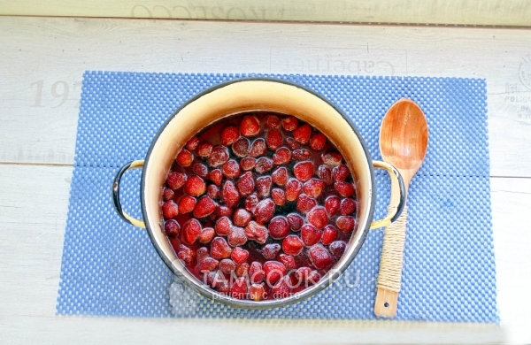 Остудить варенье