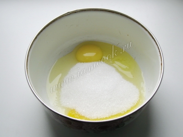 Сахар с яйцами