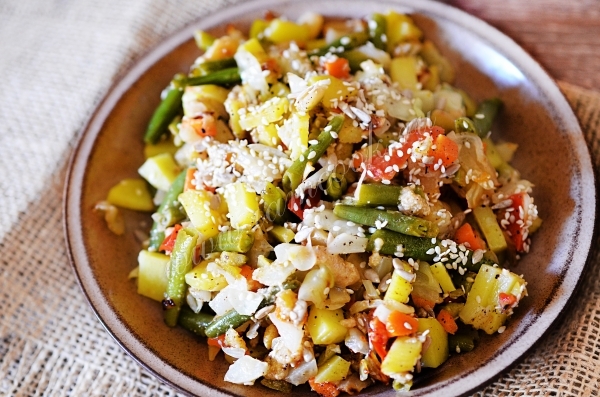 Рагу с кунжутной пастой