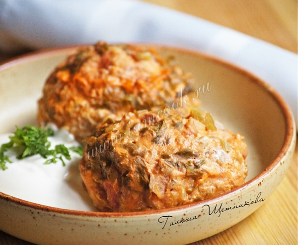 Куриные тефтели с рисом