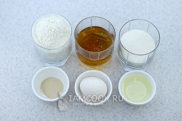 Ингредиенты для рогаликов на пиве