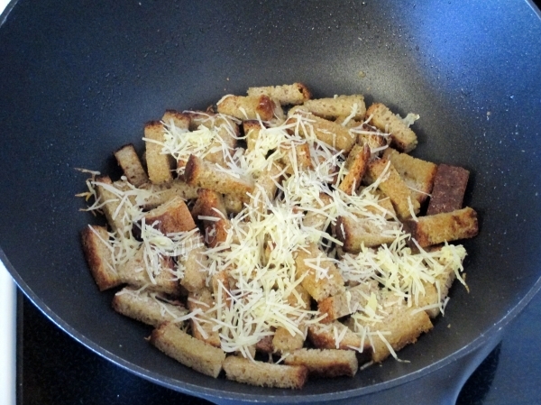 Сухарики с сыром