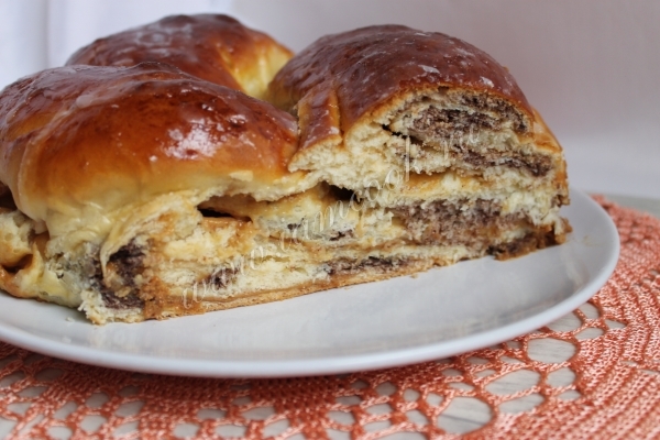 Готовим пирог с вареным сгущеным молоком