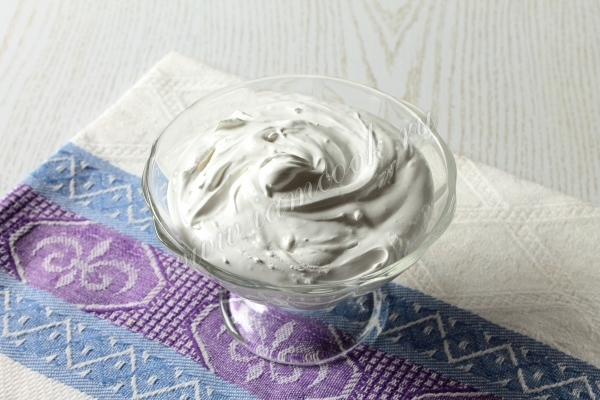 Фото заварного крема из белков