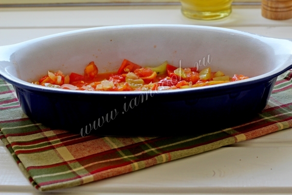 Овощи в форме для запекания