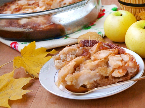 Запекаем пудинг с яблоком