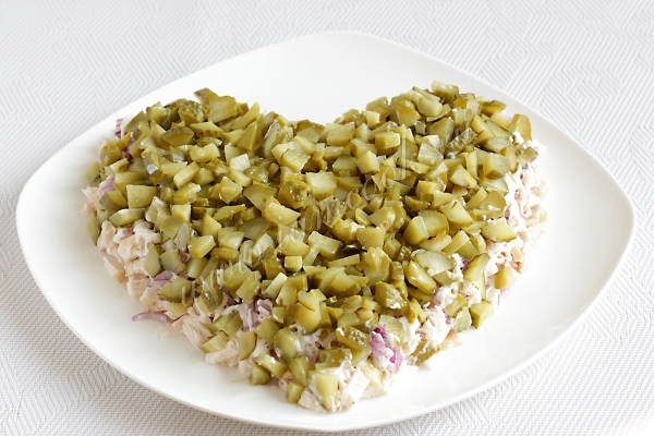 Соленые огурцы