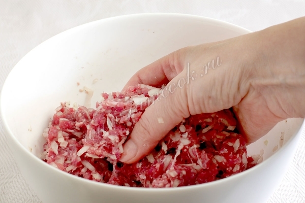 Отбить фарш