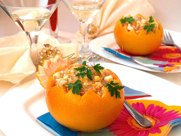 Вкусный салат из тунца с бананами