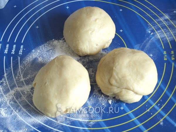 Поделить тесто на части