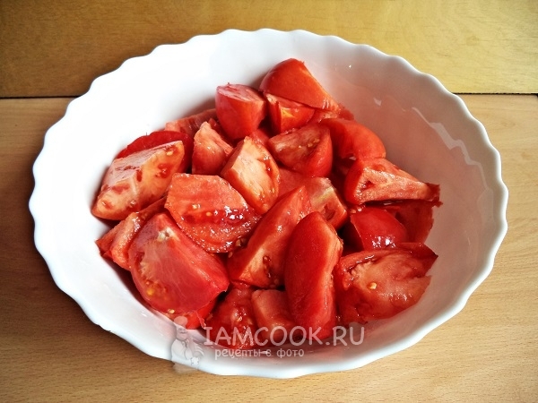 Порезали помидоры