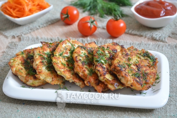 Фото куриных оладий с кабачком и сыром