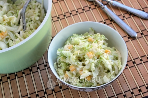 Салат из пекинской капусты с сыром