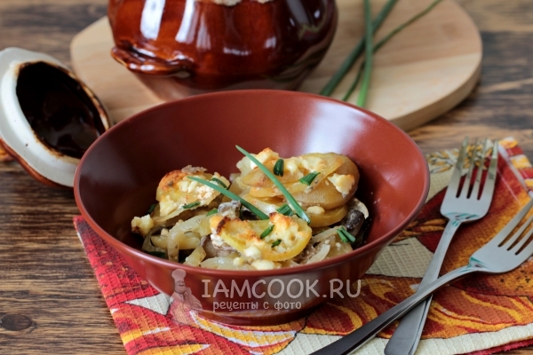 Фото картошки с грибами в горшочках