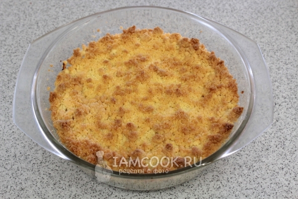 Готовый яблочный крамбл