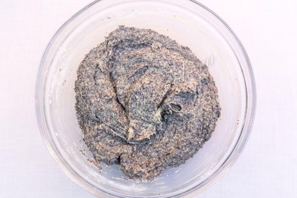 Добавить мак и муку