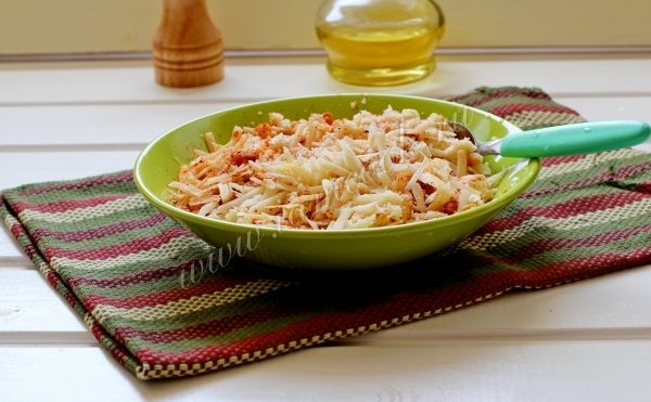 Смешать сухие ингредиенты для кляра