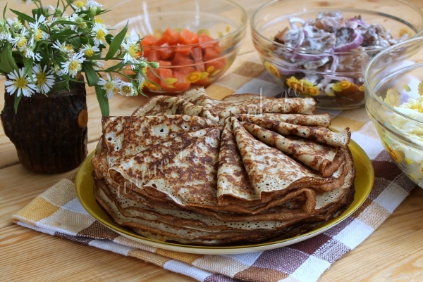 Фото блинов из ржаной муки