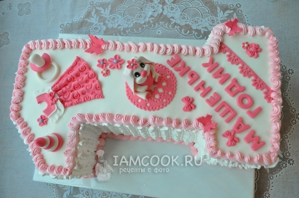 Торт на основе макового бисквита