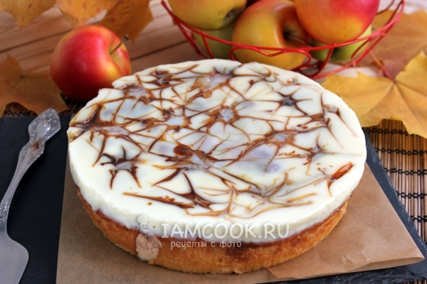 Рецепт шарлотки с маслом и кремом