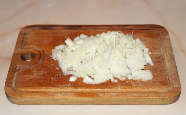Мелко порубленный лук