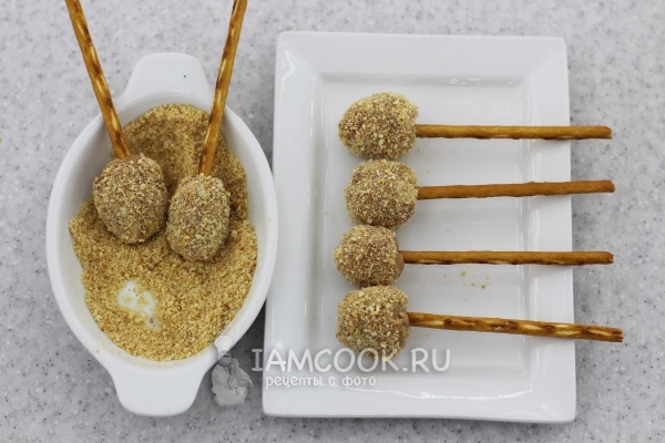 Мясо на палочке