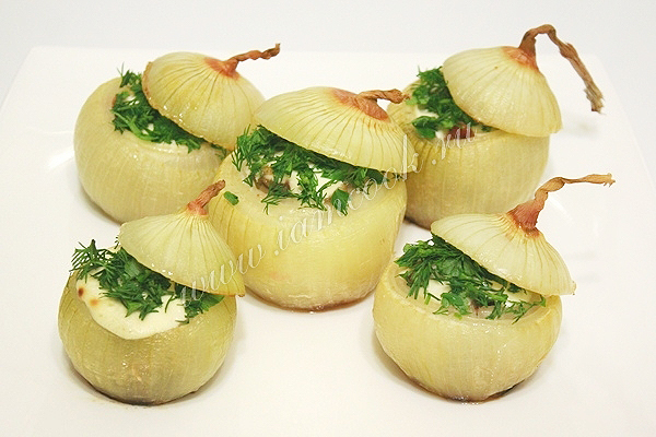 Лук запеченный в духовке