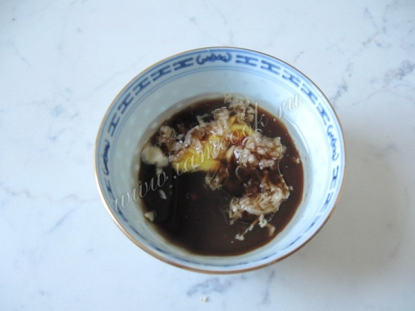 Добавить мед и масло