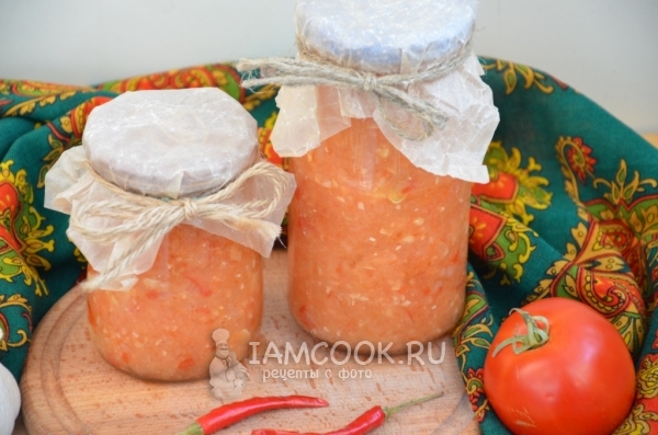 Фото кабачковой икры с помидорами на зиму