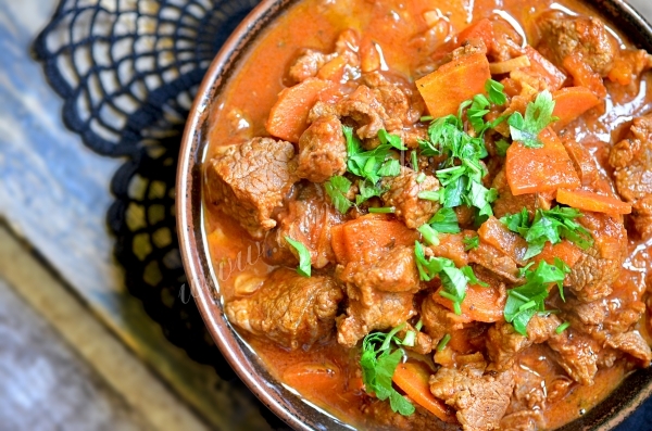 Рецепт говядины в томатном соусе