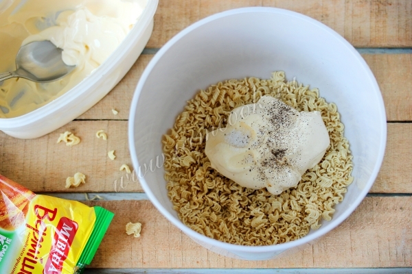 Ролтон с майонезом