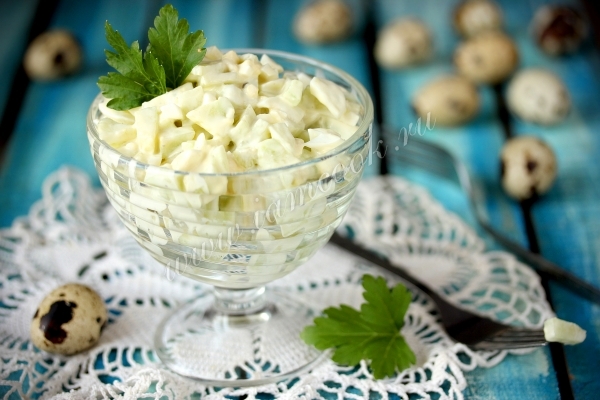 Рецепт салата из огурцов и перепелиных яиц