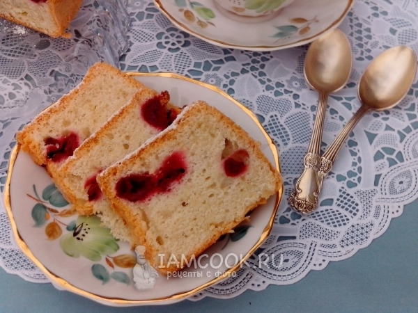Фото кекса с вишней