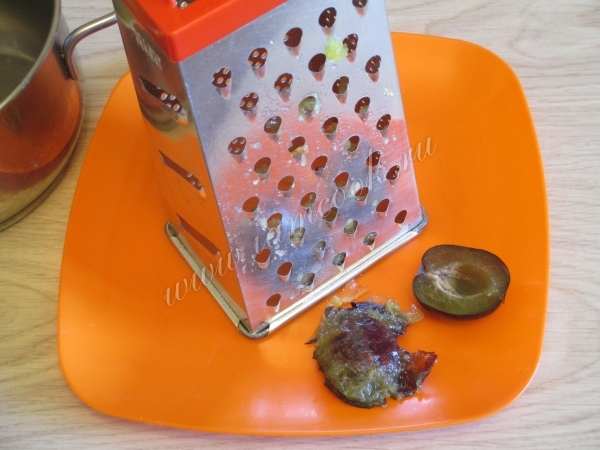 Слива тертая