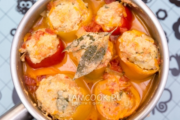 Рецепт перца, фаршированного куриным фаршем и кускусом