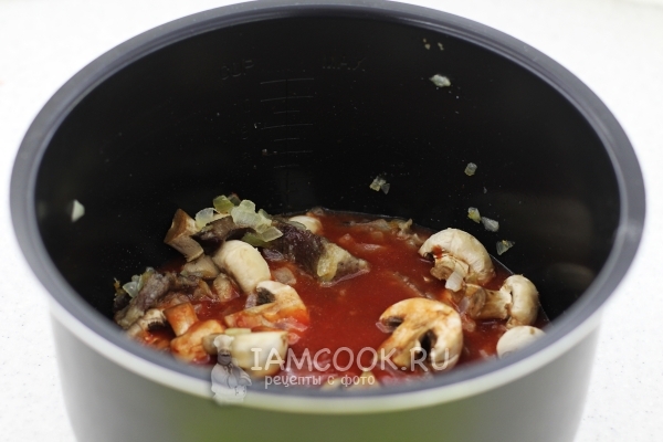 Влить томат