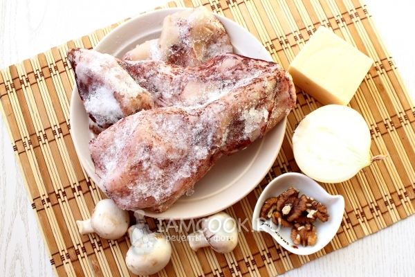 Ингредиенты для салата с грибами