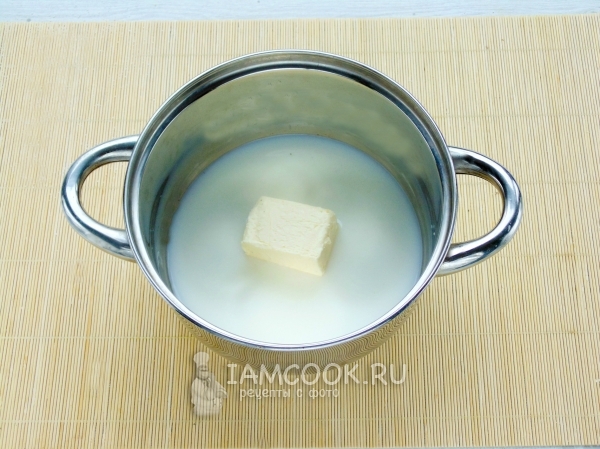 Положить масло в молоко