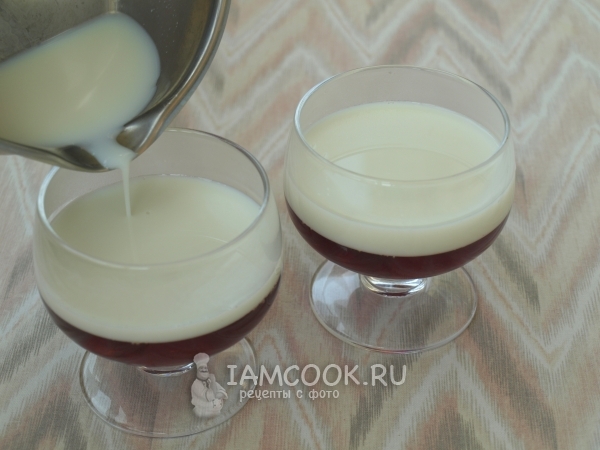 Вылить молочный слой