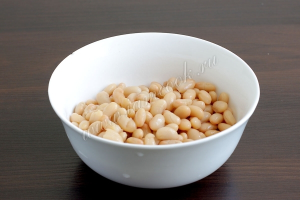 Фасоль белая