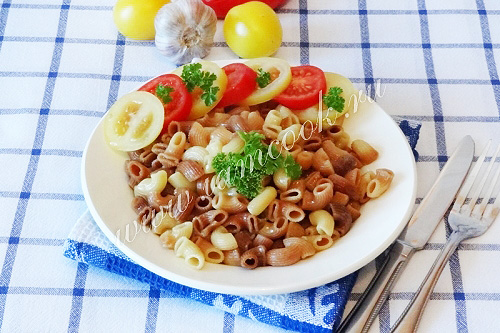 Жаренные макароны, фото