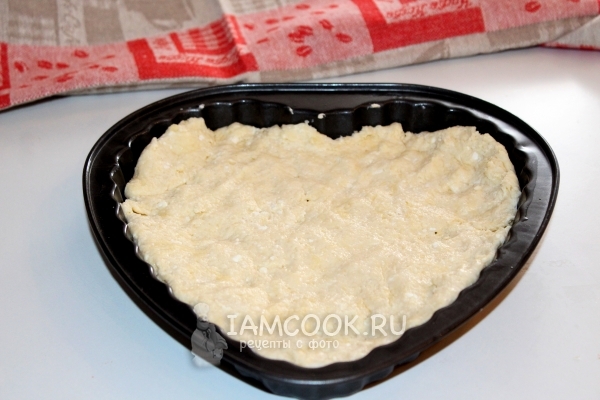 Тесто в форме