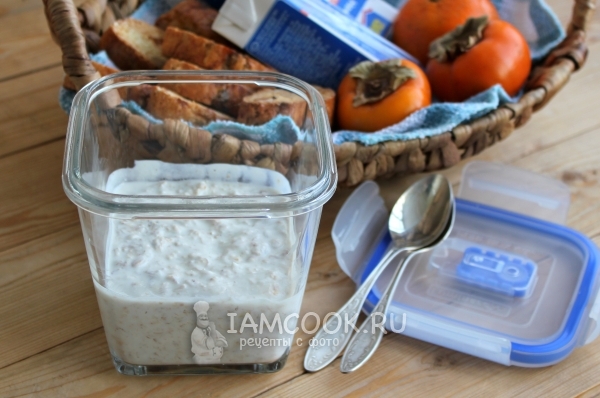 Ленивая овсянка в банке