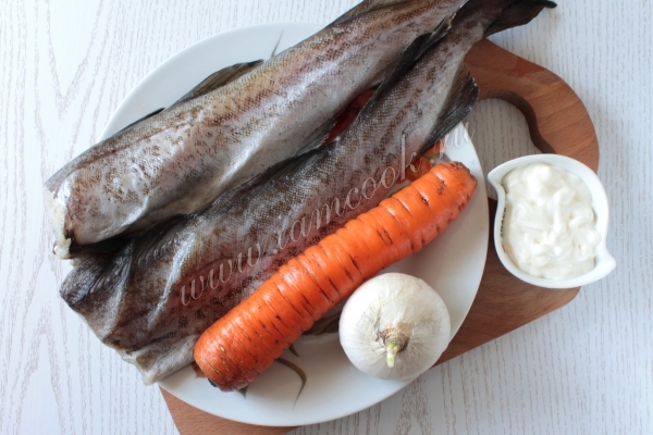 Ингредиенты для тушения минтая в мультиварке