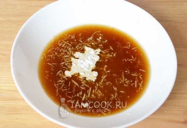 Всыпать крахмал