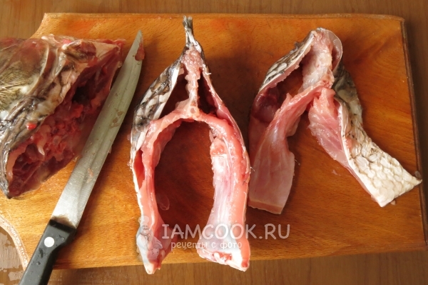 Вырезать филе рыбы