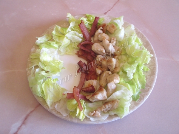 Уложить мясо